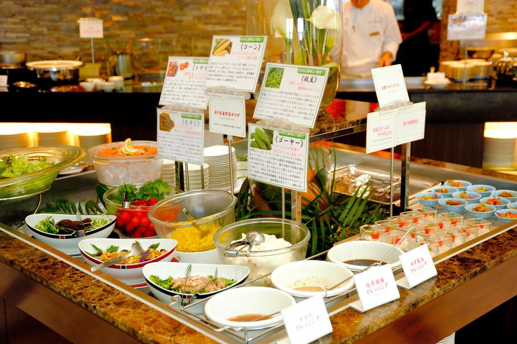 Okinawa Kariyushi Urban Resort Naha Bagian luar foto